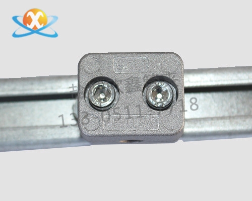 北京輕型導(dǎo)軌管夾批發(fā)